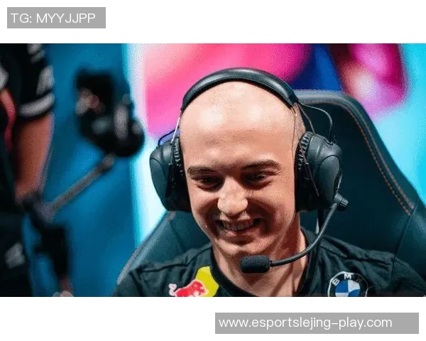 CSGO热点解析EDG如何成功反击对手重塑比赛局势